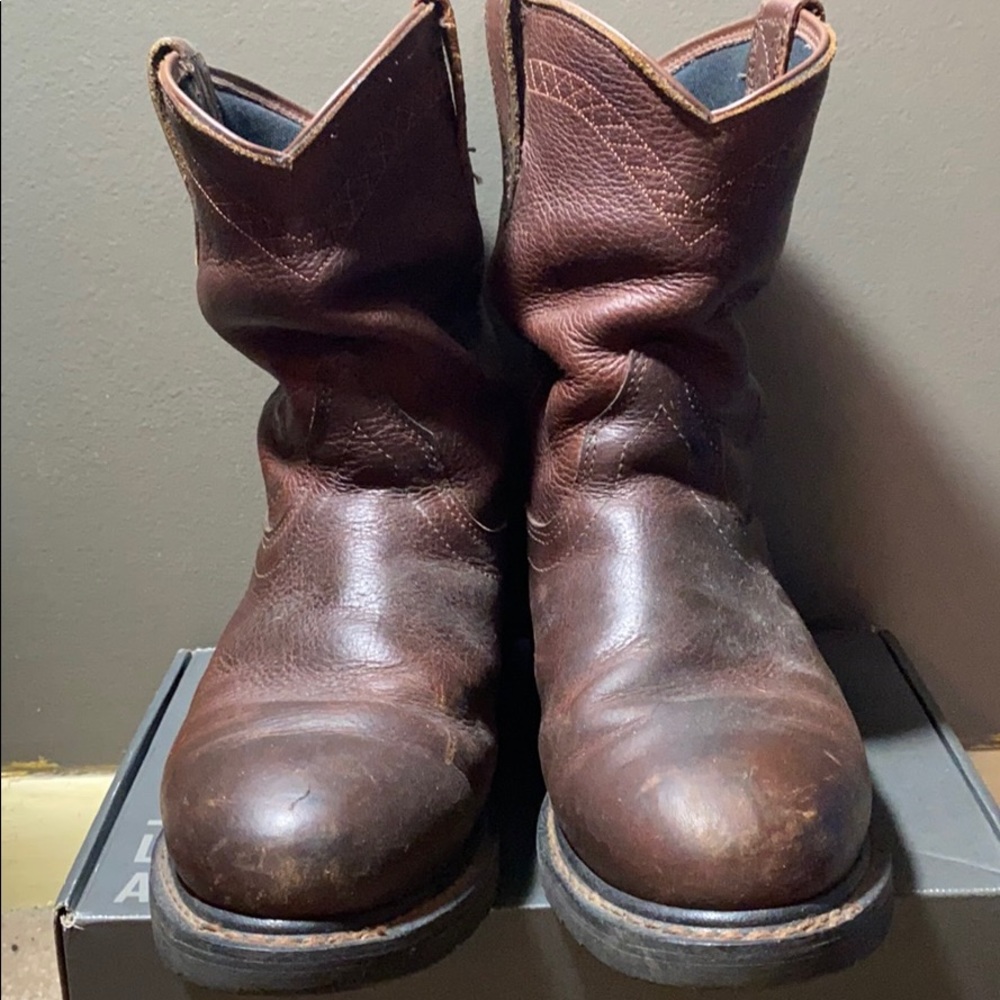 Ariat Boots//Brown// Men’s Size 8EE US